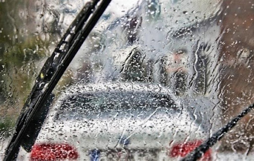 Tìm hiểu về những dấu hiệu nhận biết gạt mưa ô tô bị hỏng